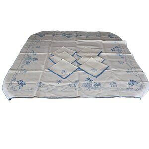 Vintage Small Linen Tablecloth 6 Napkins White Blue Embroidered Crocheted Edge